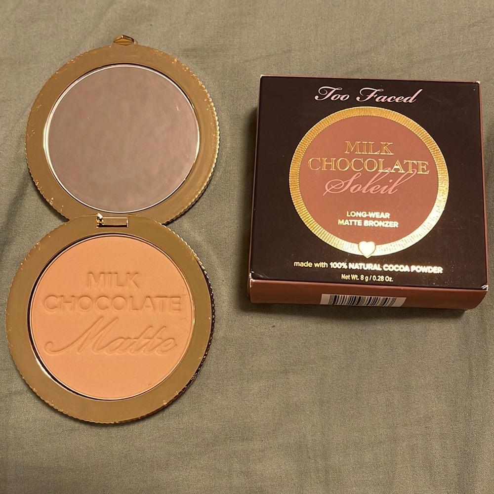 Too faced Milk chocolate Soleil matte bronzer